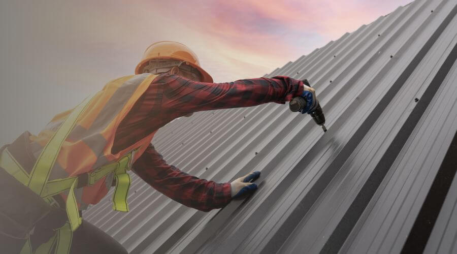 Professional gutter cleaning in Pinckard, AL
